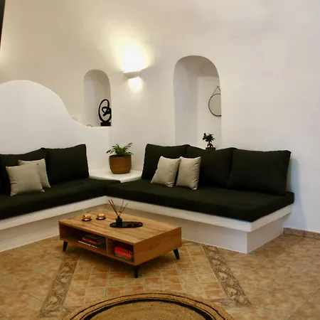 Villa The Tefra By A Terre Cave *