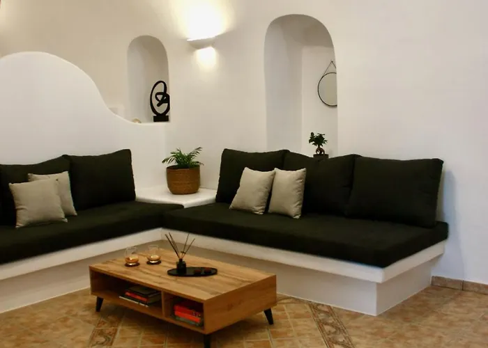 Вилла The Tefra By A Terre Cave *