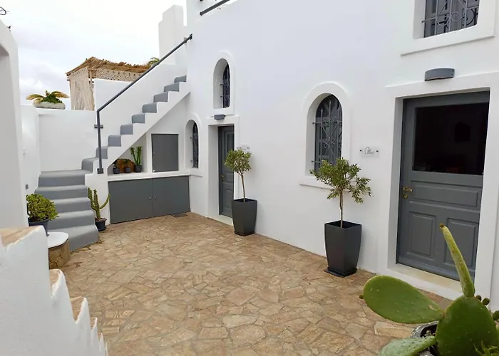 Вилла The Tefra By A Terre Cave Тира